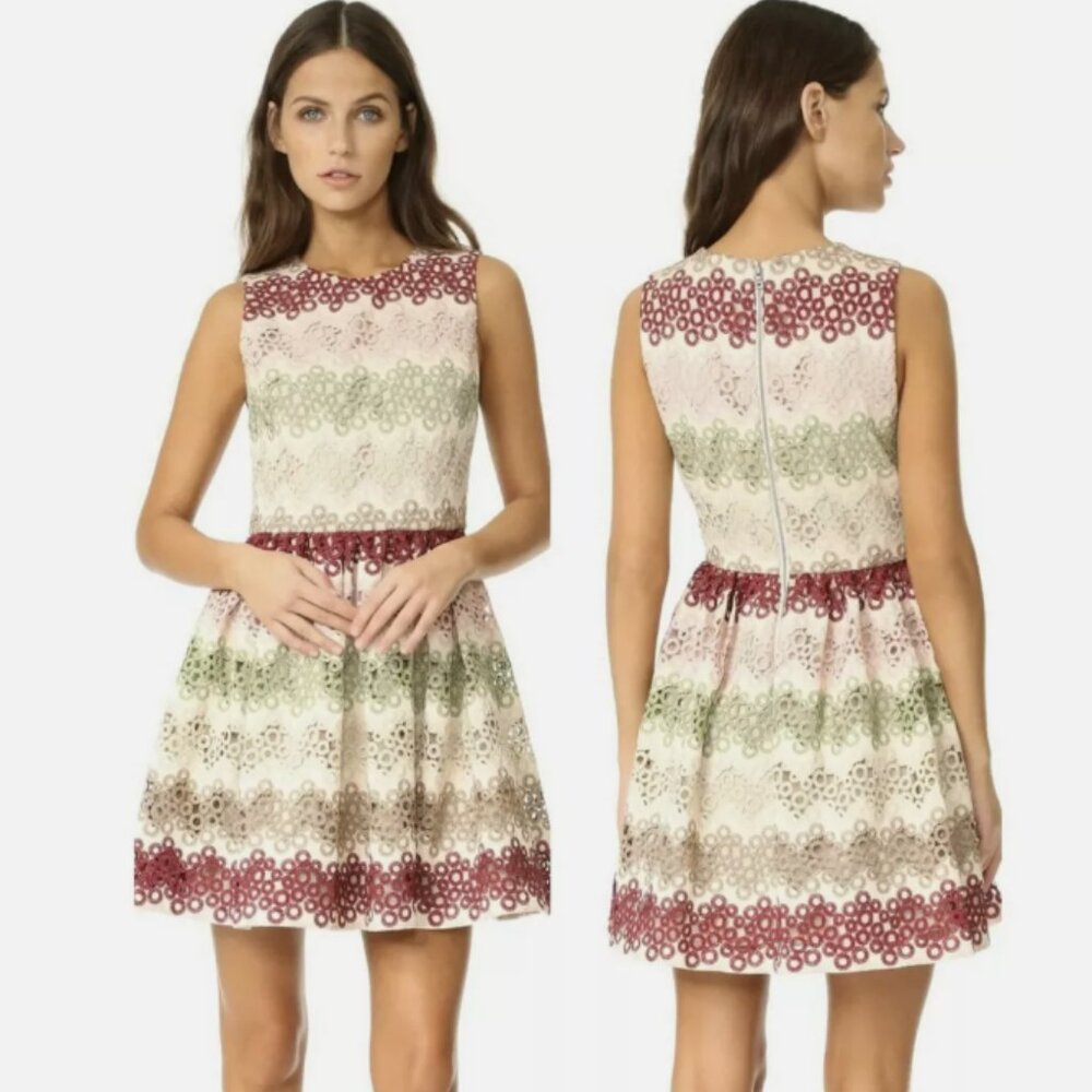 NWT Alice and Olive Joyce Lace Dress Size 0